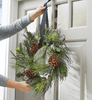 When to put up a wreath