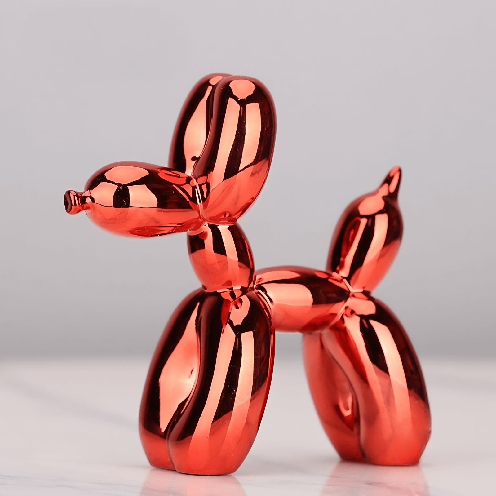 Red balloon dog
